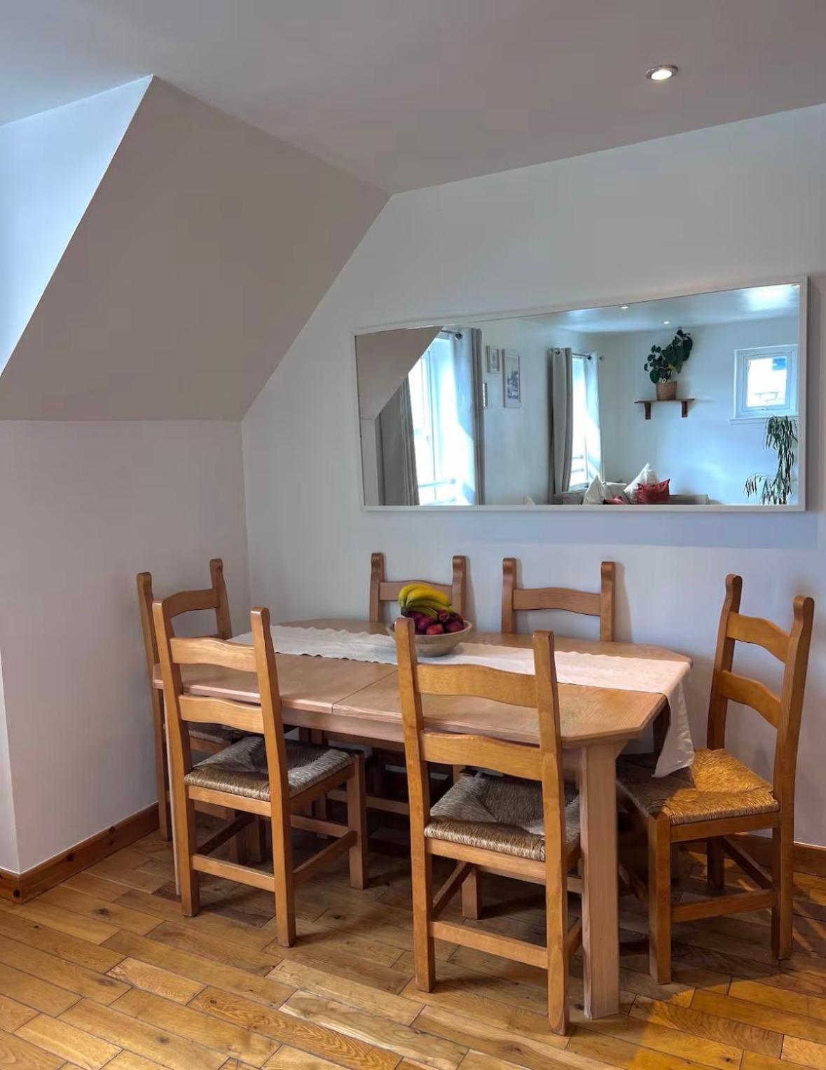 Cosy City Centre Apartment Inverness Esterno foto